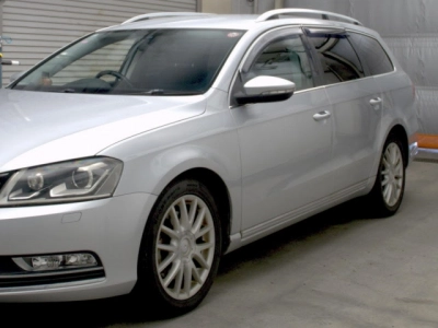 VOLKSWAGEN PASSAT WAGON