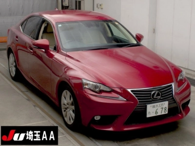 LEXUS IS