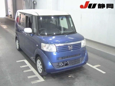 HONDA N BOX +