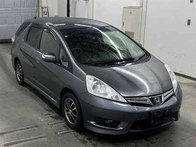 HONDA FIT SHUTTLE