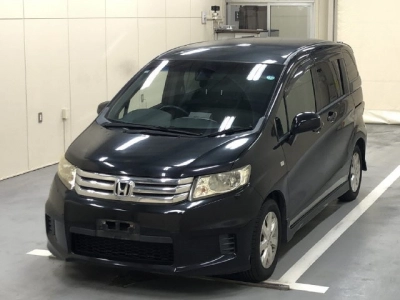 HONDA FREED SPIKE