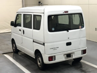 MITSUBISHI MINICAB