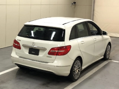 MERCEDES BENZ B CLASS