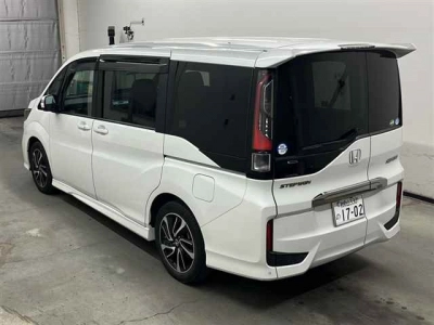 HONDA STEPWGN SPADA