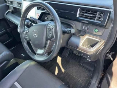 HONDA STEPWGN SPADA