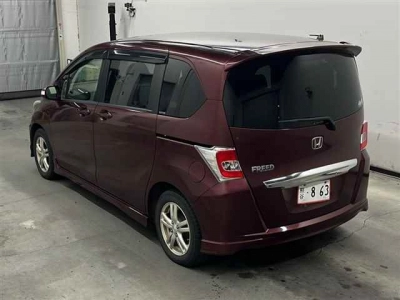 HONDA FREED
