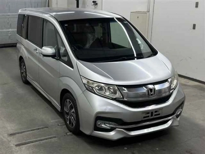 HONDA STEPWGN SPADA