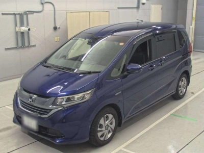 HONDA FREED HYBRID