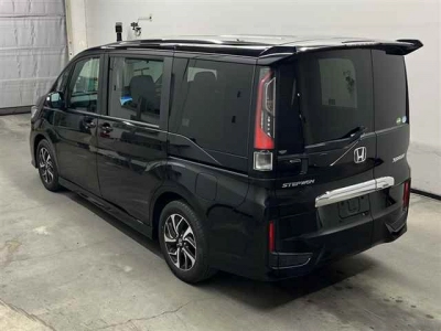 HONDA STEPWGN SPADA