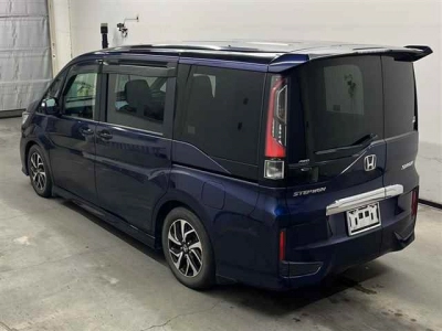 HONDA STEPWGN SPADA