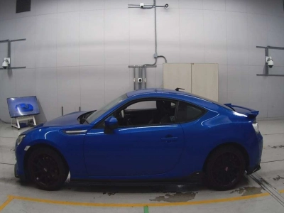 SUBARU BRZ