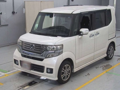 HONDA N BOX CUSTOM