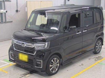 HONDA N BOX CUSTOM