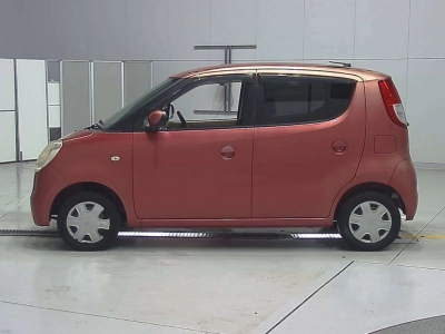 SUZUKI MRWAGON
