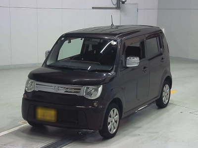 SUZUKI MRWAGON