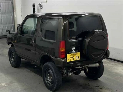 SUZUKI JIMNY