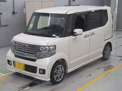 HONDA N BOX CUSTOM