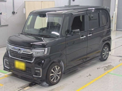 HONDA N BOX CUSTOM