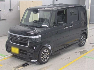 HONDA N BOX CUSTOM