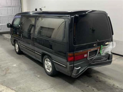 NISSAN CARAVAN WAGON