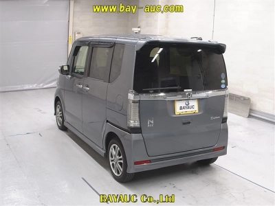 HONDA N BOX CUSTOM