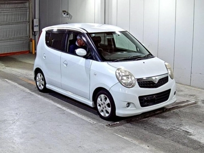 SUZUKI MRWAGON