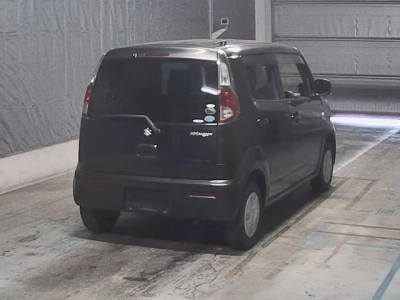SUZUKI MRWAGON