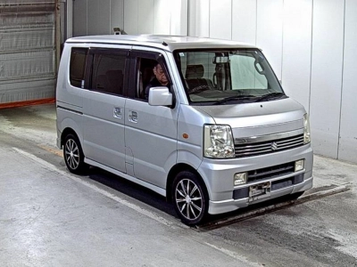 SUZUKI EVERY WAGON