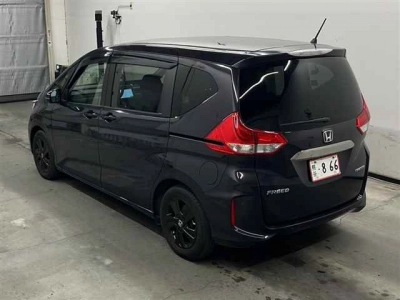 HONDA FREED HYBRID