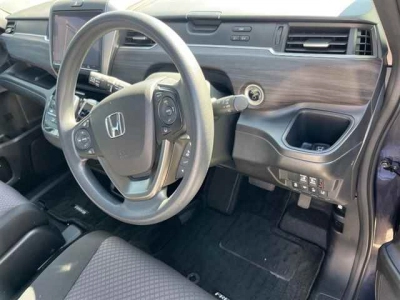 HONDA FREED HYBRID