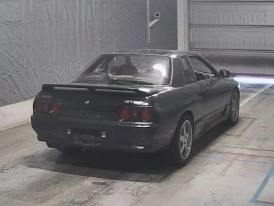 NISSAN SKYLINE