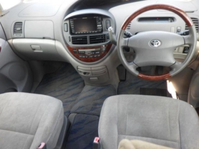 TOYOTA ESTIMA T