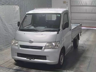 TOYOTA LITE ACE TRUCK