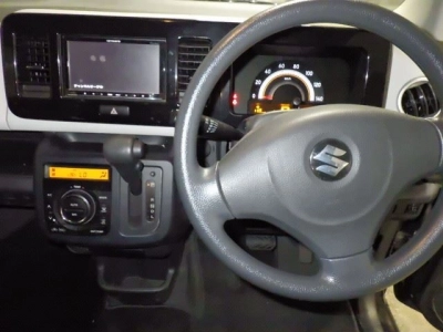 SUZUKI MRWAGON