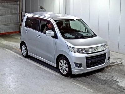 SUZUKI WAGON R STINGRAY