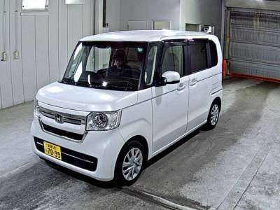 HONDA N BOX CUSTOM