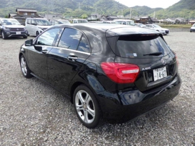 MERCEDES BENZ A CLASS