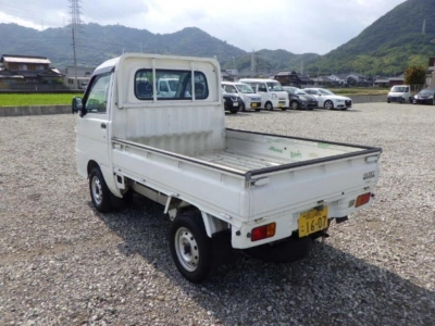 DAIHATSU HIJET TRUCK