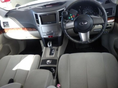 SUBARU OUTBACK