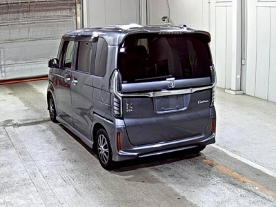 HONDA N BOX CUSTOM