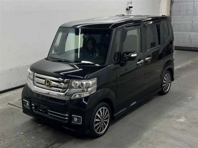 HONDA N BOX CUSTOM