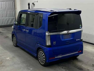 HONDA N BOX CUSTOM