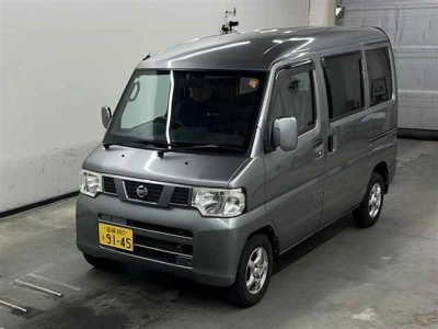 NISSAN NV100 CLIPPER