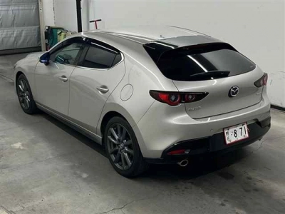 MAZDA MAZDA3 FASTBACK
