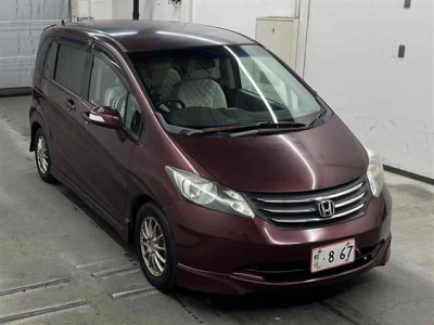 HONDA FREED