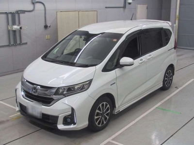 HONDA FREED HYBRID