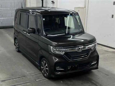 HONDA N BOX CUSTOM