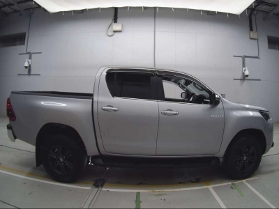 TOYOTA HILUX PICK UP
