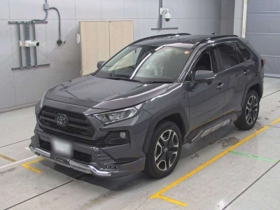 TOYOTA RAV4