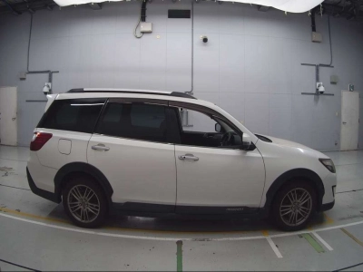 SUBARU EXIGA CROSSOVER 7